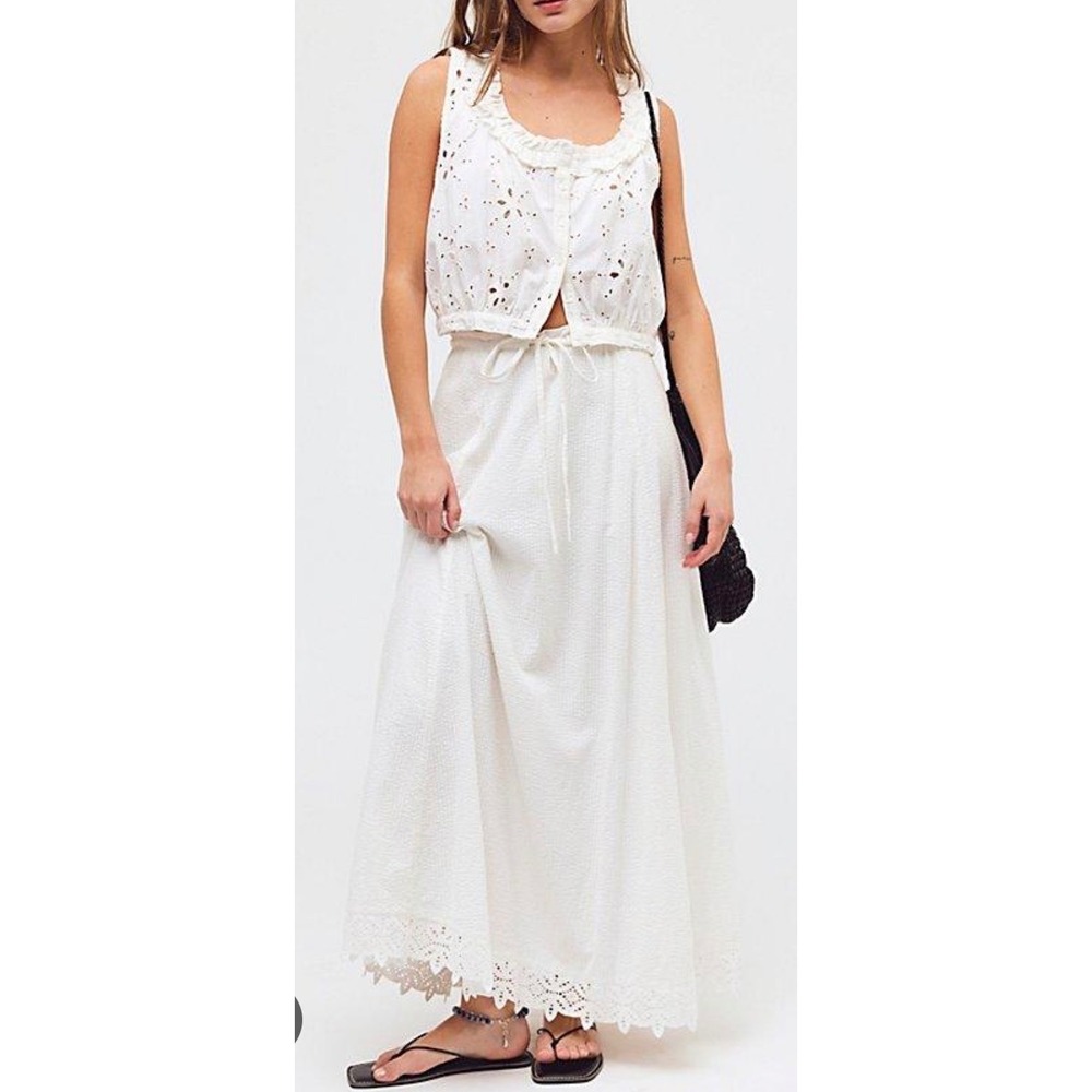Free People Madelyn Cotton Maxi Skirt Set White Eyelet Crop Top OB2436244 XS B1 - Picture 3 of 8